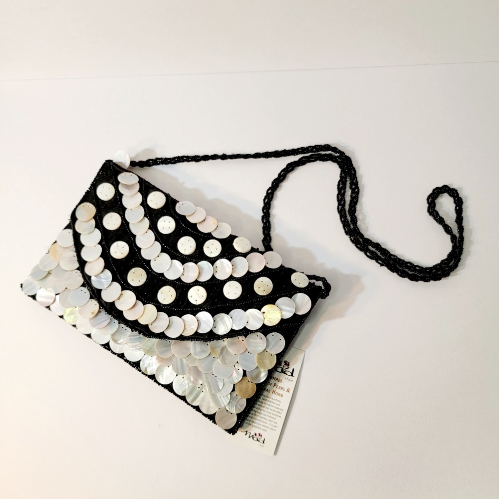 NWT Hand-Beaded Mother Of Peral Vegan Clutch Shoulder Envelope Purse Bag